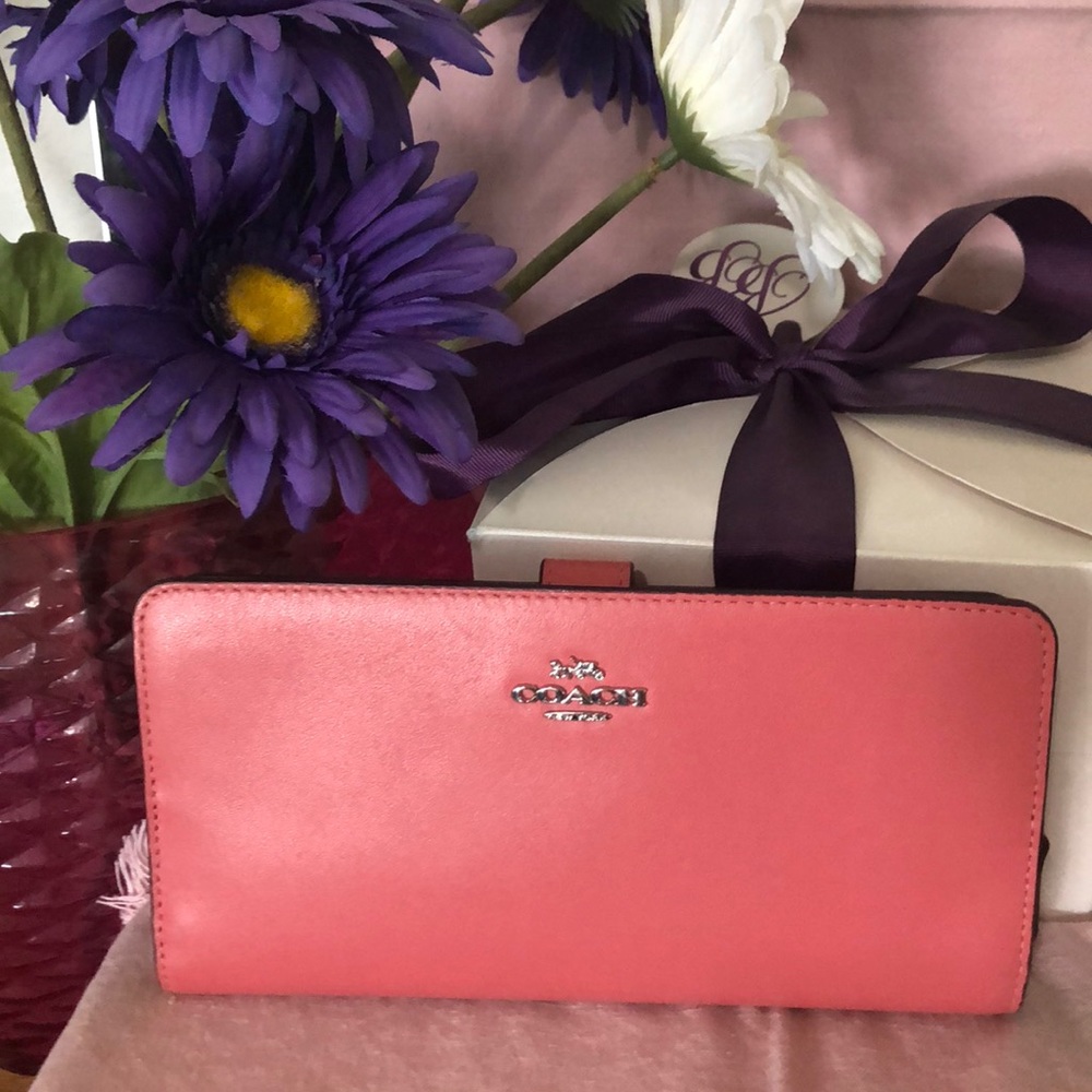 Coach long wallet